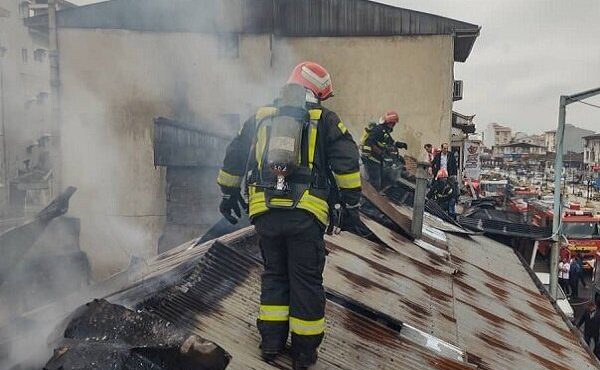 آتش‌سوزی یک خانه ویلایی در رشت
