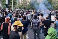 روزنامه کیهان: قوه قضائیه تحت تاثیر فشار رسانه‌ای قرار نگیرد