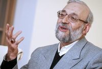 محمدجواد لاریجانی، تحلیلگر مسائل سیاسی: درباره اسلام نمی‌توانیم همه‌پرسی کنیم؛ خلاف قانون است/ در کل جهان اسلام، قوی‌تر از مقام معظم رهبری، مدافع رأی مردم نیست