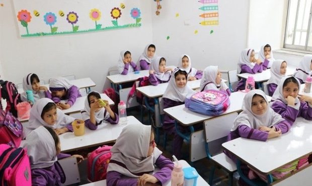 دایر کردن کلاس درس با بیش از ۳۶ دانش‌آموز در مدارس دولتی «ممنوع» شد