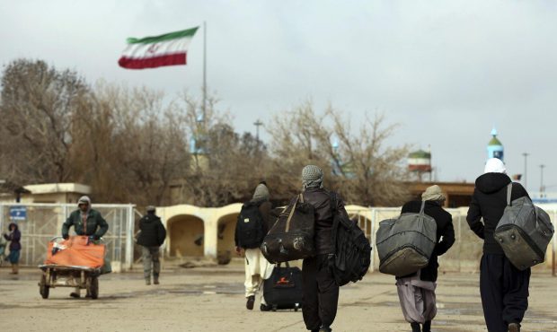 هشدار دوباره روزنامه جمهوری اسلامی درباره موج جدید مهاجرت از افغانستان به ایران