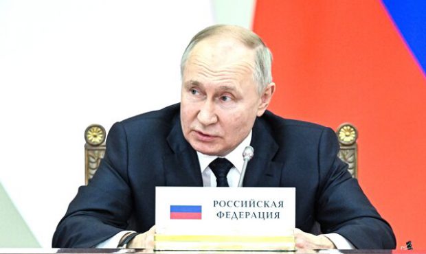 پوتین: توافق تجارت آزاد ایران-اوراسیا اهمیت زیادی در تقویت روابط دارد