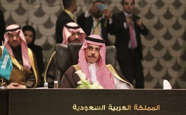 هشدار عربستان درباره از کنترل خارج شدن اوضاع در منطقه: بسیار نگران هستیم / دوران سخت و خطرناکی را سپری می‌کنیم
